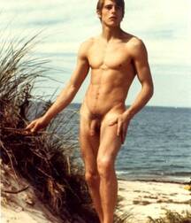 Vintage Lads Nude & Play - Gay Porn 60b41aa554933.jpg