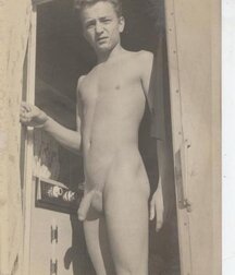 Vintage Gay Porn - Cool Stuff 60e3acf616ca1.jpg