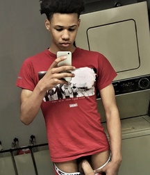 Selfie Boys Showing Cocks & Ass - Gay Porn 60f7773f9577e.jpg