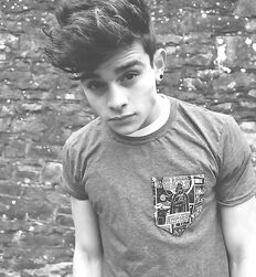 Twink Porn Nude Art Bodies Wet 