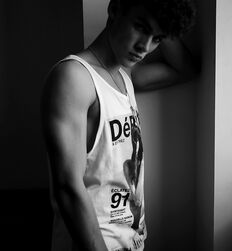 Twink Porn Nude Art Bodies Wet 