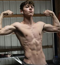 Muscle boys 