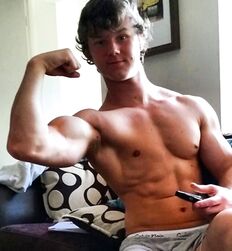 Muscle boys 