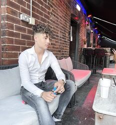lorenzzoo69 twink tube star selfie media 