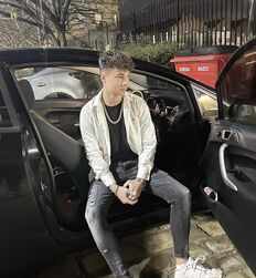 lorenzzoo69 twink tube star selfie media 