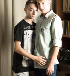 HighRes Gay Porn - A Helping Hand Ariel & Mark 
