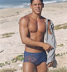 Twink Shirtless Summer Beach Guys Gay Boys Tube 