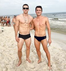 Twink Shirtless Summer Beach Guys Gay Boys Tube 