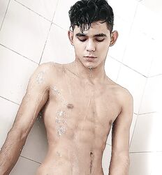 Sensual shower 