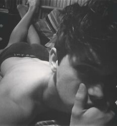 Shockingly Sexy Twink Tube Guys Flex 