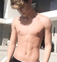 Shoot for thrills gay tube twinks public cute tube 