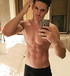 Bogosses et Minets jocks fine flex gayporn 