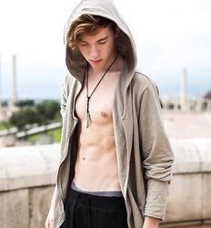 Bogosses et Minets jocks fine flex gayporn 