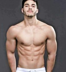 Bogosses et Minets jocks fine flex gayporn 