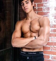Bogosses et Minets Fine Jock Porn Tube 