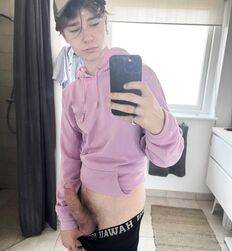 Selfie hard cock porn tube snap gaytube 