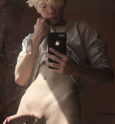Selfie hard cock porn tube snap gaytube 