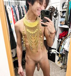 Addictivly Asian 