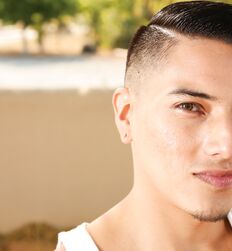 Gaytwinks Derrick`s gardening time Gay Porn 