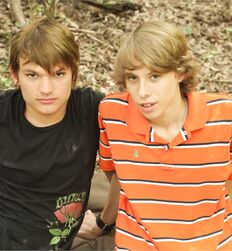 Twinks Dillion and Xander in the wood´s Gay Porn Couple