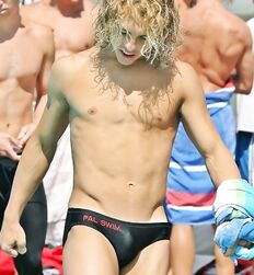 Blonds Gay Boys Tube Selfie Guys Ripped Bros 