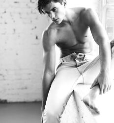 DAN ZSOLT - POLISH MODEL GAYTUBE 