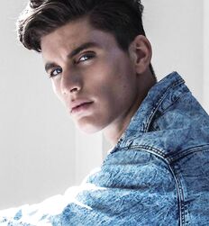 DAN ZSOLT - POLISH MODEL GAYTUBE 