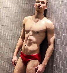 ANDREAS DINO WOHLTAN - AUSTRIAN MODEL 