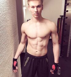 ANDREAS DINO WOHLTAN - AUSTRIAN MODEL 