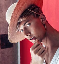 ANDREAS DINO WOHLTAN - AUSTRIAN MODEL 
