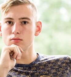 HighRes Gay Porn - Casper Solo 