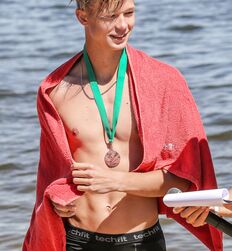 summer twinks fun and play in pool boys tube gay