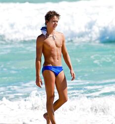 summer twinks fun and play in pool boys tube gay 