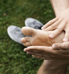 HighRes Gay Porn - Chris And His Outdoors Porn 