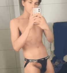 Mirror Selfies Continued Gay Boys Porn Refelct 