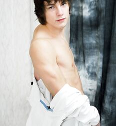 BL Mendoza Cute Boy Porn Pics 