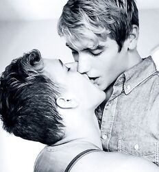 Love Boys Beautiful Twink Bounds 