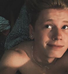 It's Social Media Star Evan Wade boys guy porn nudes tube 