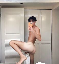 Weekend hotties strip stright twink tube guys 