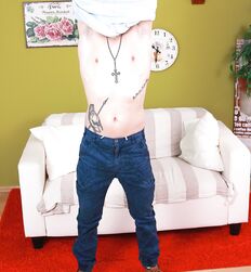 HighRes Gay Porn - Dom Cumming Solo 