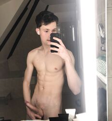 Saturdays Smooth And Shaved Twinks 