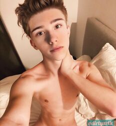 Sundays big game big time pic set twink tube