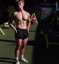 Sundays big game big time pic set twink tube 