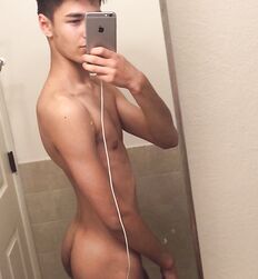 Tan Twink with Huge Dick Boys Porn Guys 