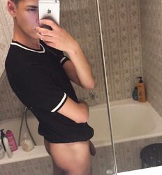 Tan Twink with Huge Dick Boys Porn Guys 