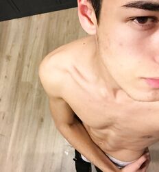 Tan Twink with Huge Dick Boys Porn Guys 
