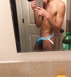 Tan Twink with Huge Dick Boys Porn Guys 