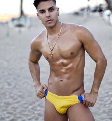 Yellow Sexy Gay Boys Tube Twinks Picks Porn 