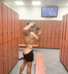 Gaytube nice piece of ass for a Monday 