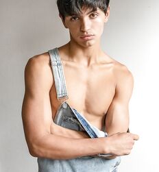 CHRIS COLVIN - GAYTUBE AMERICAN MODEL 